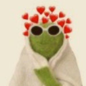 Meet your Posher, Aniston